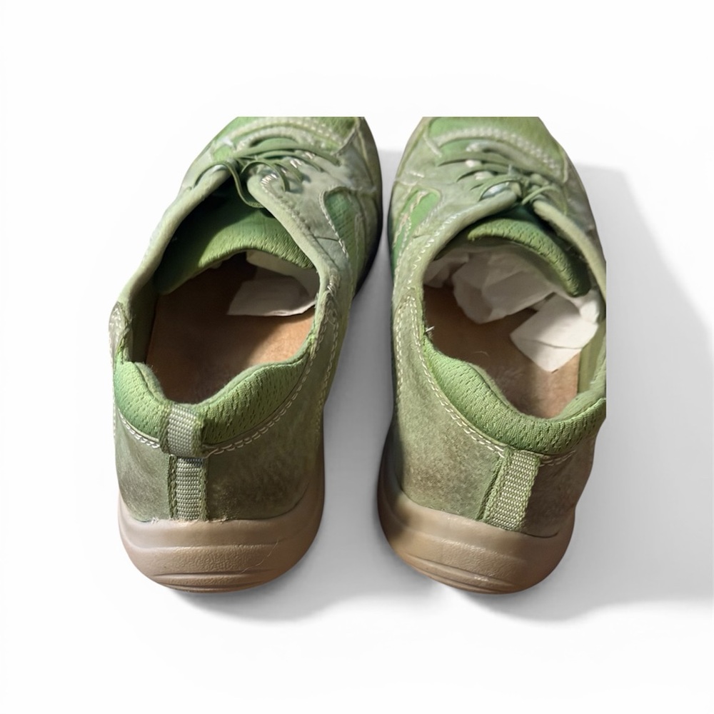 Earth Origins Carly Women's Leather Slip-On Comfort Sneakers Green Size 8M - Picture 5 of 6